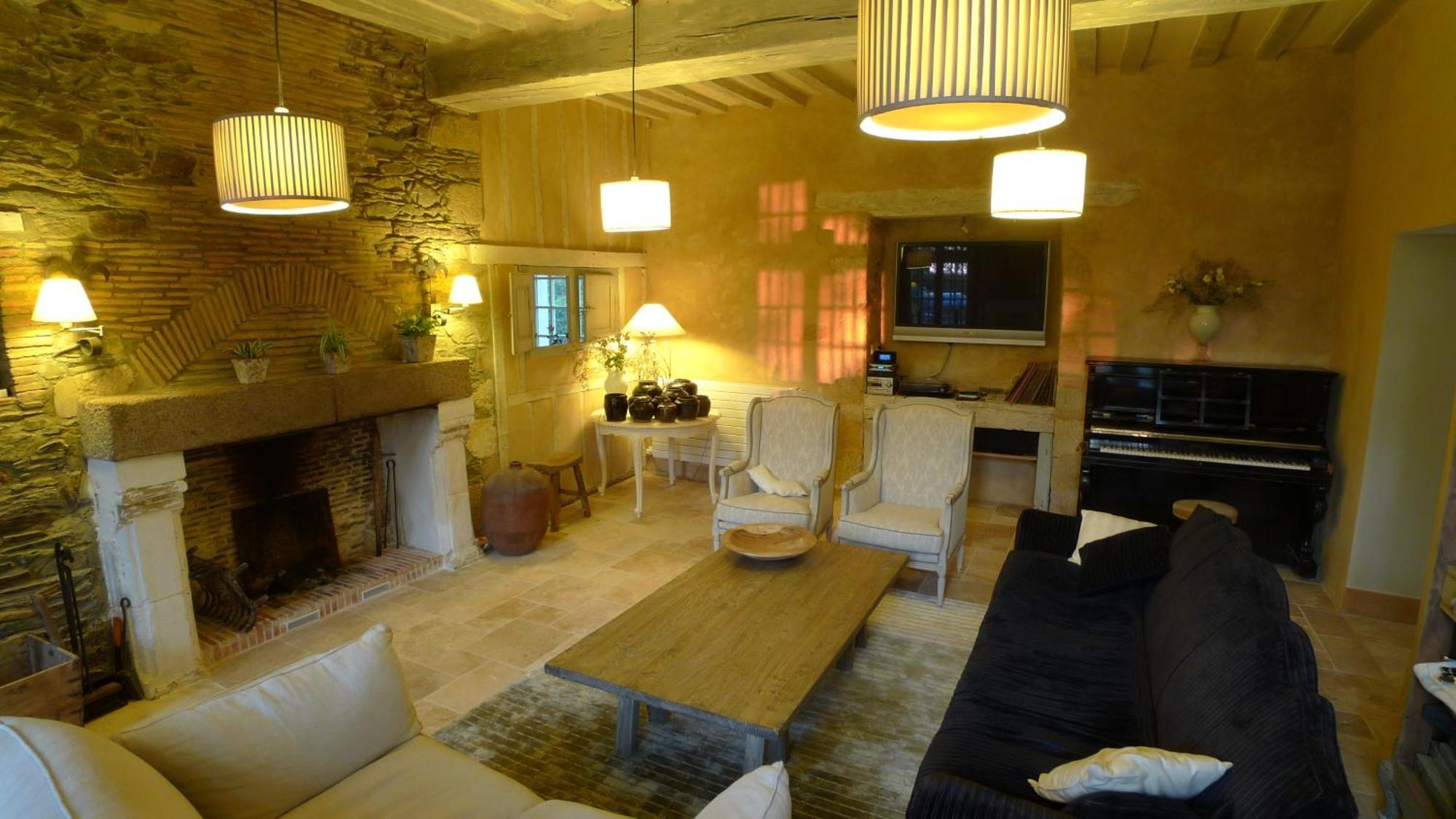 Les Demeures De Marie Bed & Breakfast Pace  Bagian luar foto